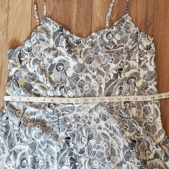 BNWT Old Navy a-line sundress, size XL, black & cream floral - Picture 7 of 8
